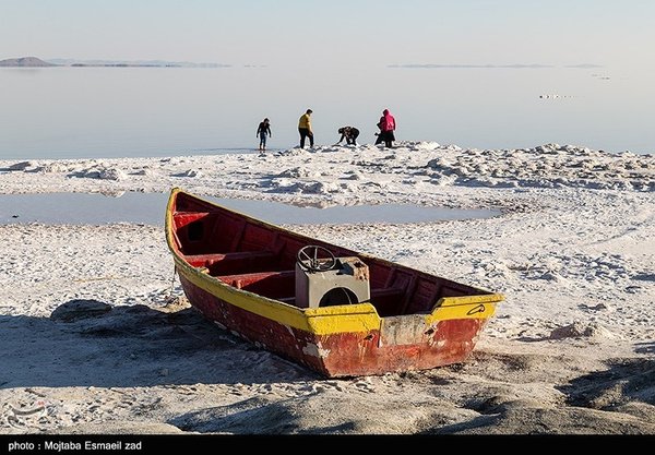 شایعه ارتباط زمین‌لرزه خوی با خشک‌شدن دریاچه ارومیه به دلیل برداشت لیتیوم